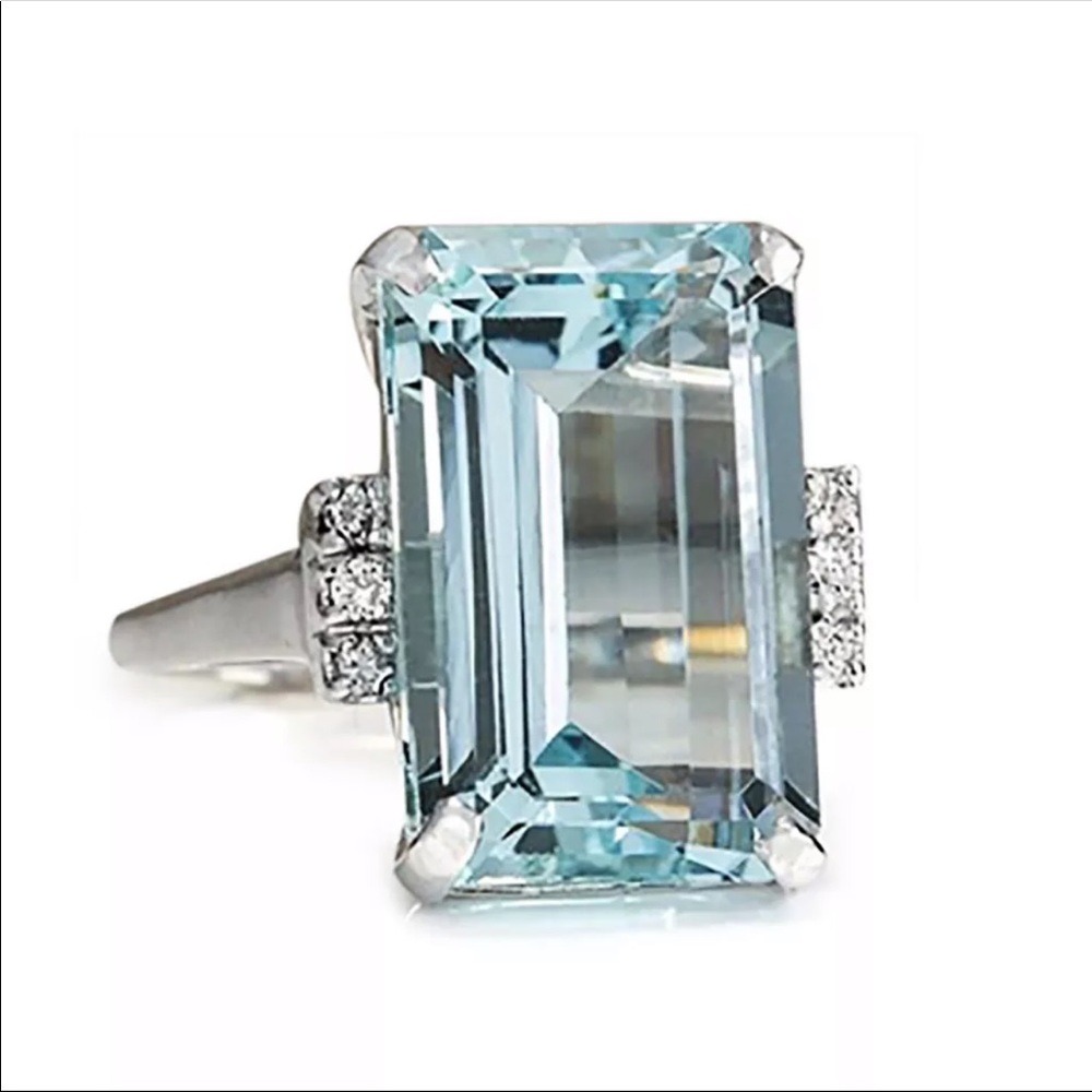 New Luxury Big Blue CZ Cubic Zircon Stone Ring - Picture 3 of 5